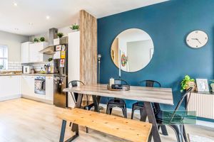 Photo 11- click for photo gallery